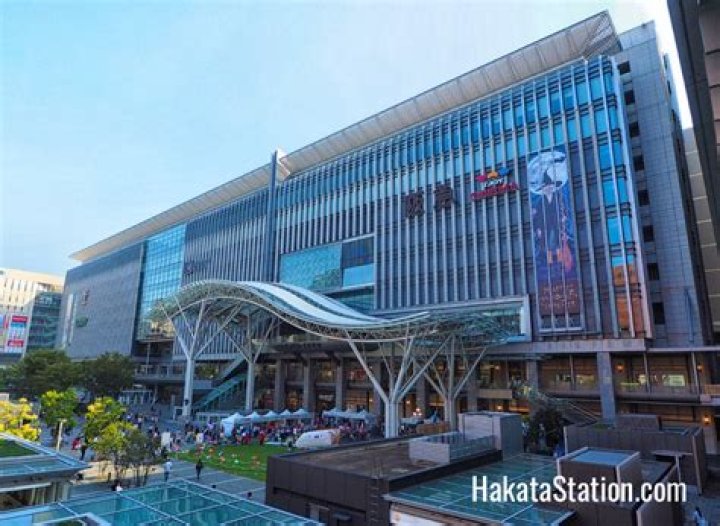 南福岡駅から博多駅まで：西鉄＆JRで迷わない移動ガイド